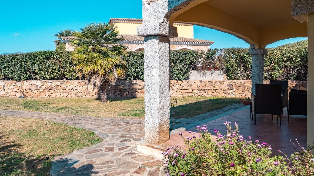 Villetta Con Giardino A 布多尼 外观 照片